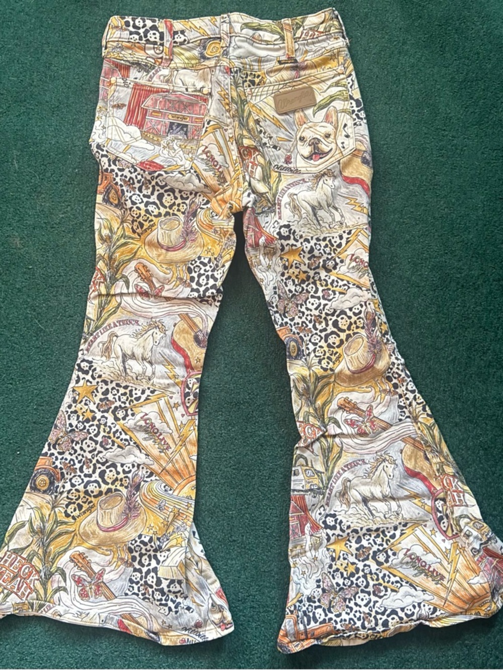Wrangler x Lainey Wilson Multi-Print Flare Jeans - Picture 6 of 11
